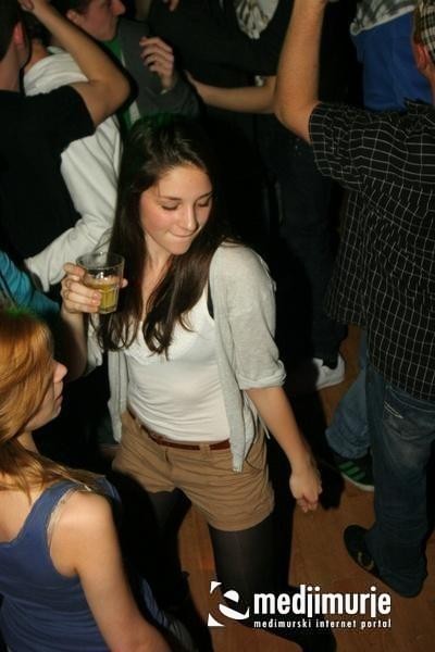 slika0015 Arcus (Subota, 21.4.2012) slika0015 Arcus (Subota, 21.4.2012)