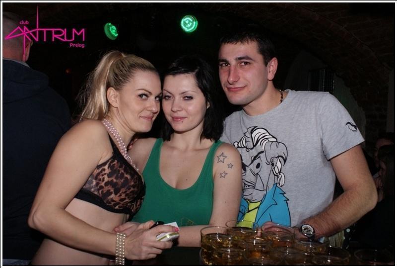 slika0036 Antrum (Subota, 5.1.2013.) slika0036 Antrum (Subota, 5.1.2013.)