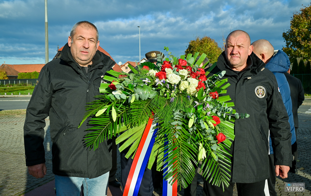 OBILJEŽILI I U PRELOGU Dan sjećanja na žrtvu Vukovara i Škabrnje