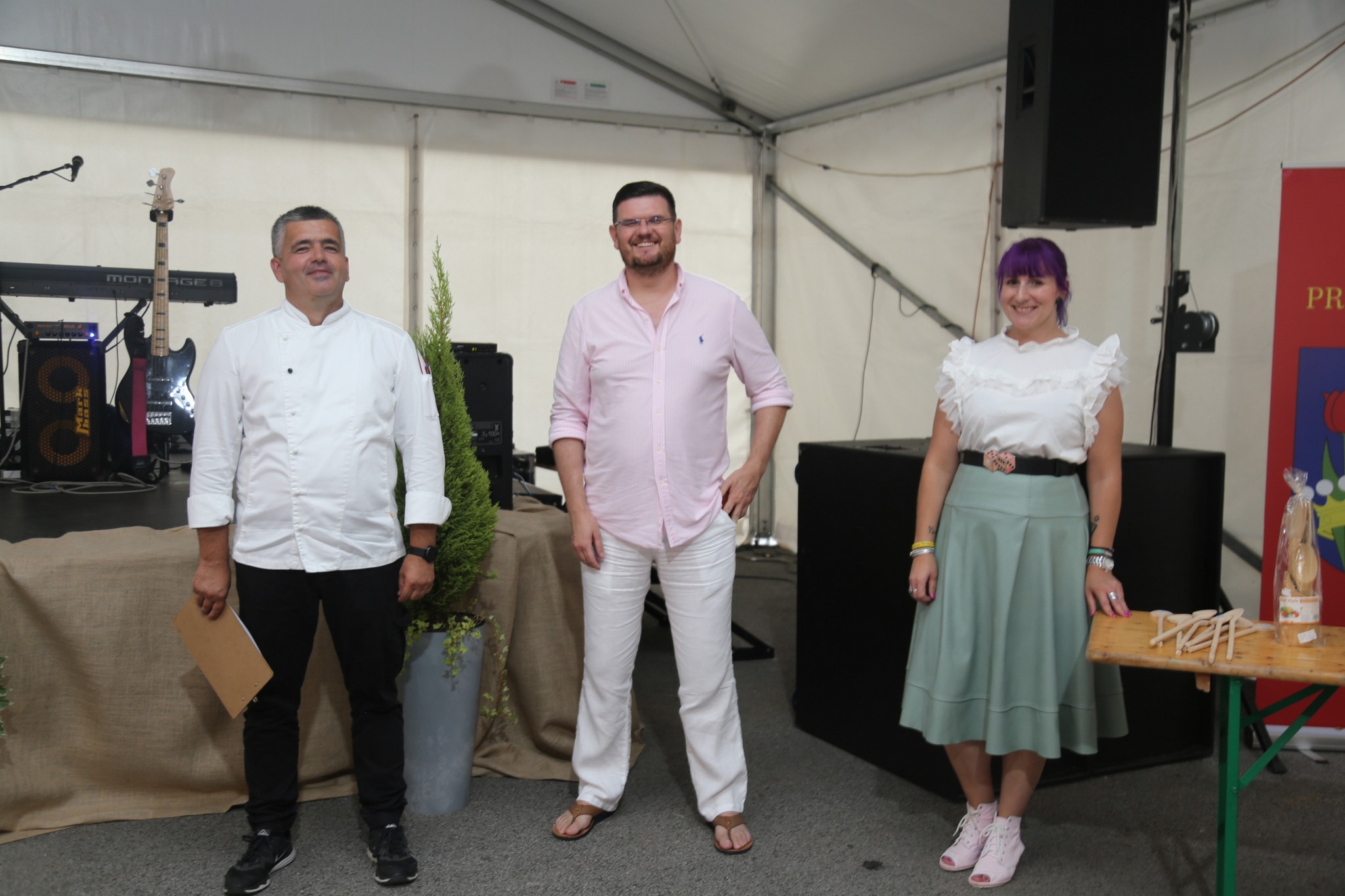 Miris ‘grofovske kotlovine’ u subotu se širio Pribislavcem