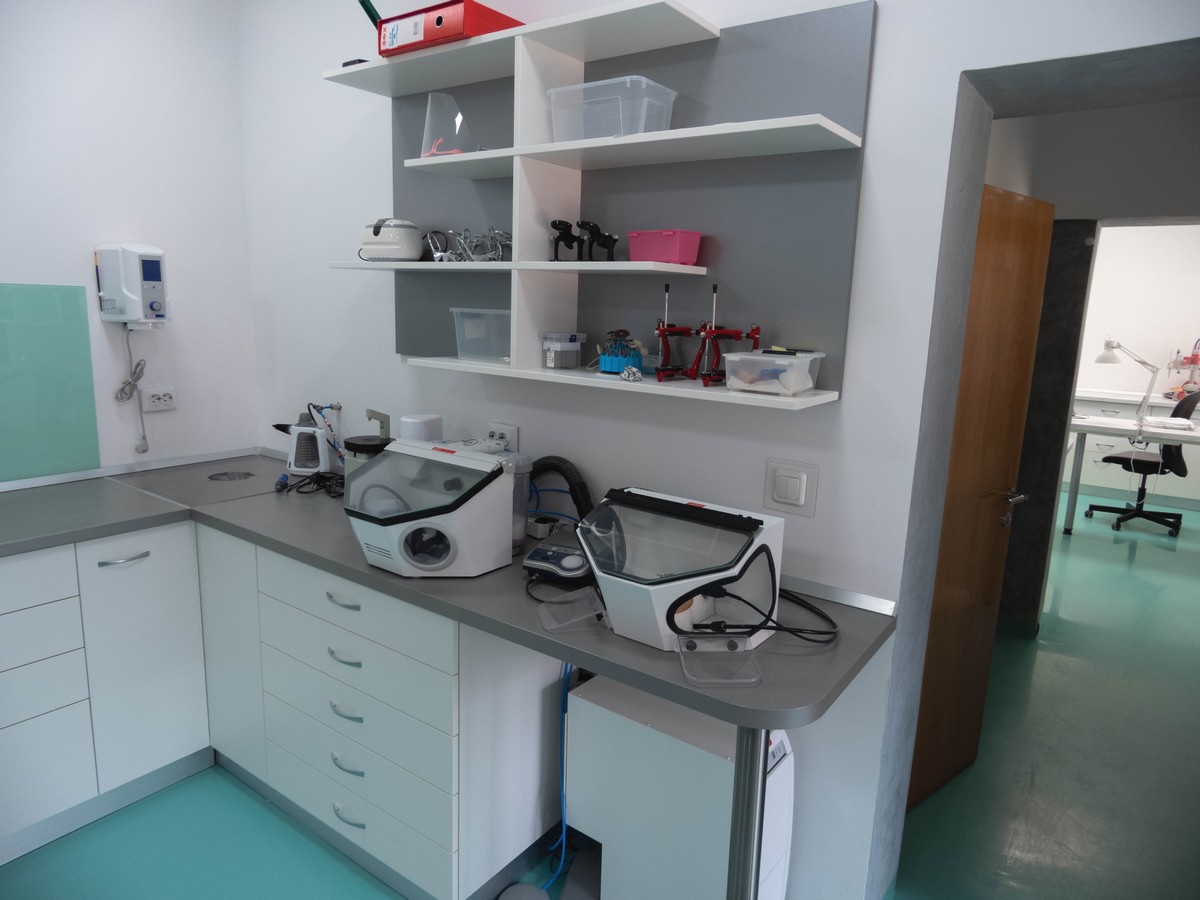 U Kotoribi otvoren laboratorij dentalne tehnike ‘Dental studio ELA’