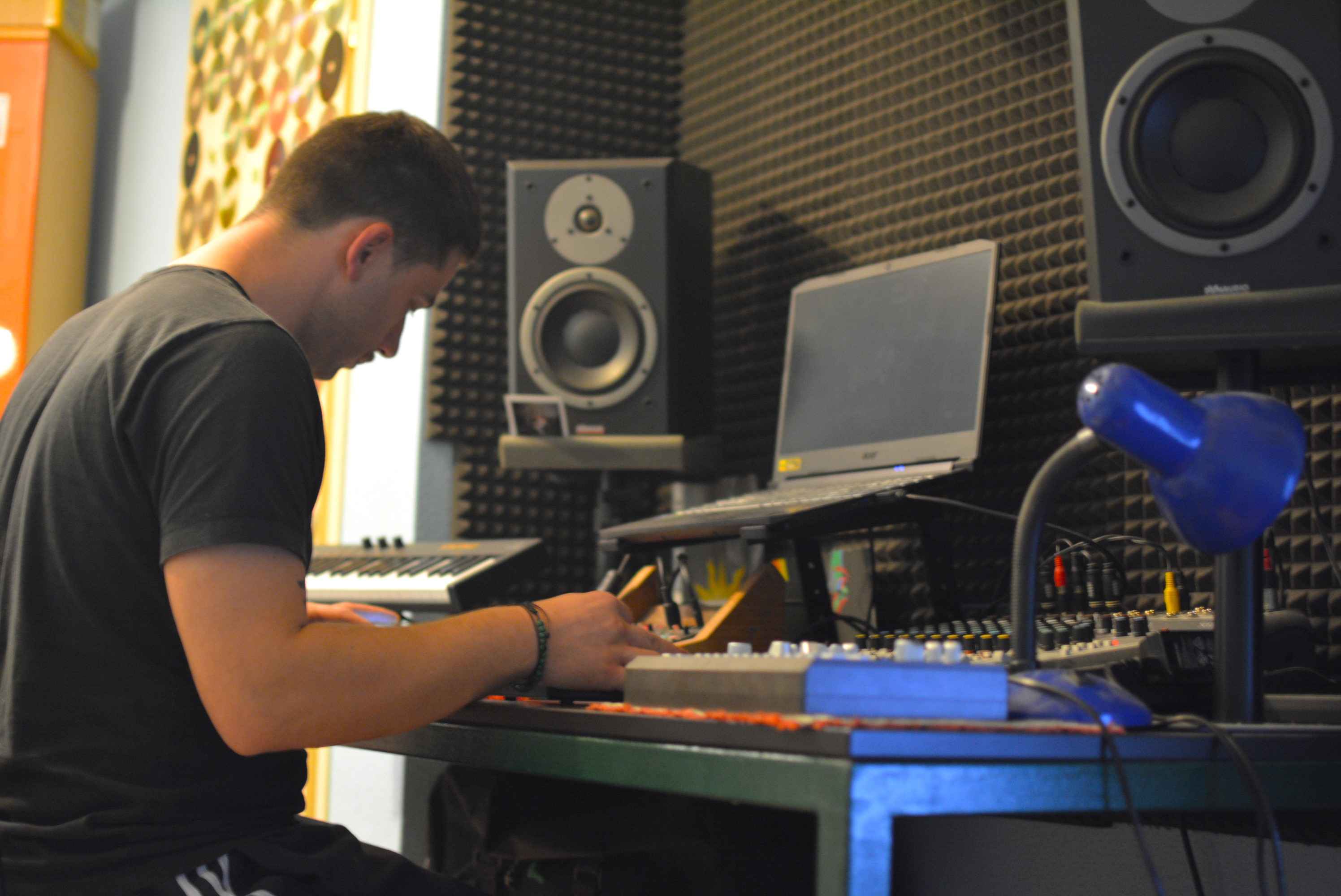 INOVATIVNI MAJSTOR Aleksandar Polanec (34) iz Selnice mixa glazbu od malena i 3D printa predivne spiralne vaze INOVATIVNI MAJSTOR Aleksandar Polanec (34) iz Selnice mixa glazbu od malena i 3D printa predivne spiralne vaze