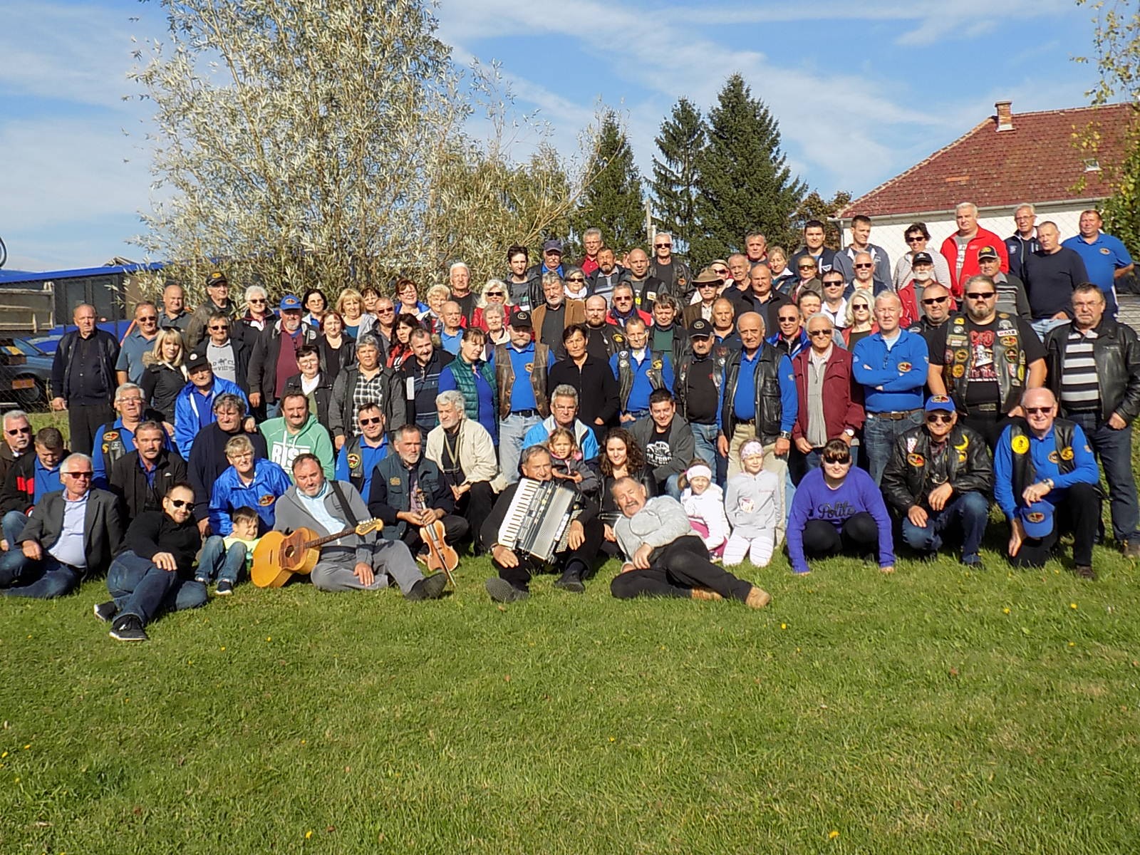 Oldtimeristi Međimurja na kestenijadi