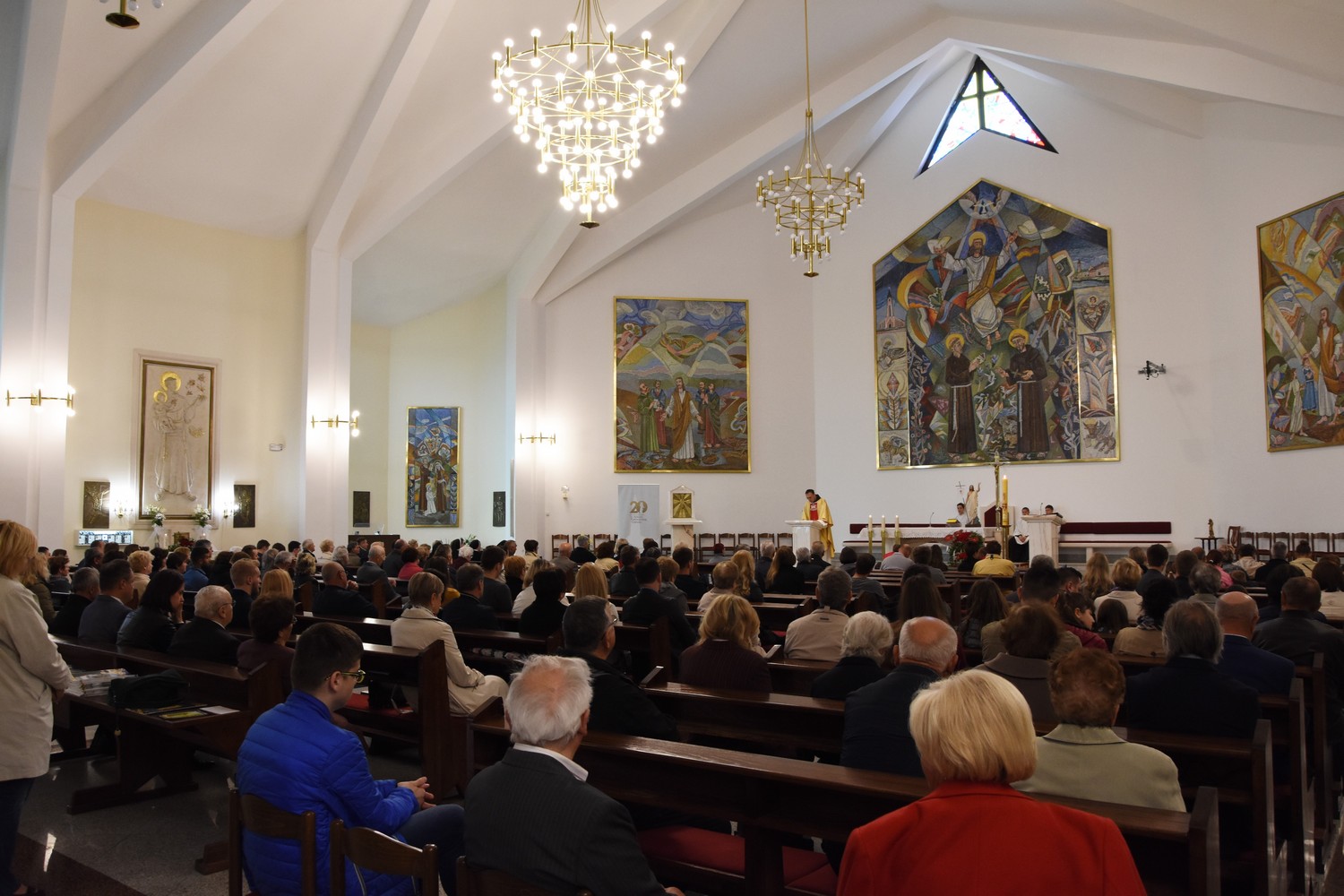 II. Dani sv. Antuna Padovanskog: Uz pjesmu zbora KBC Zagreb održana sveta misa zahvalnica