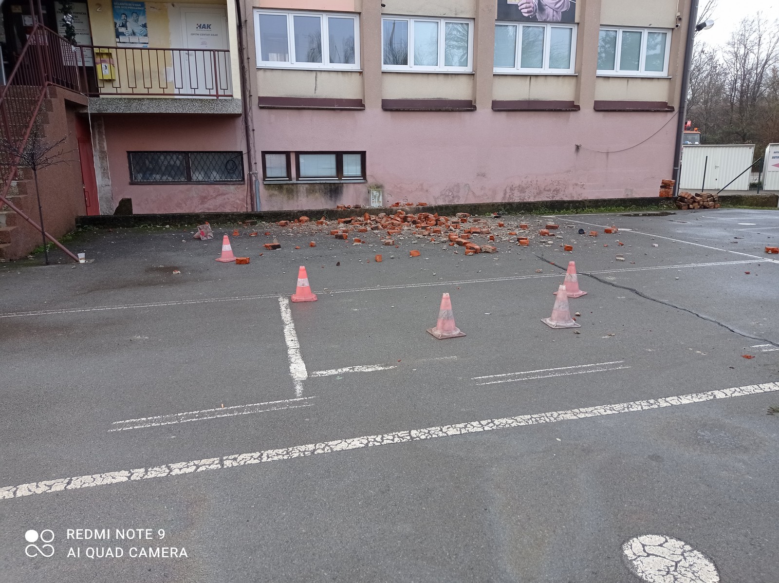 FOTO Priča iz prvog lica vrijednih Međimuraca koji su danonoćno pomagali ljudima s potresom pogođenih područja FOTO Priča iz prvog lica vrijednih Međimuraca koji su danonoćno pomagali ljudima s potresom pogođenih područja