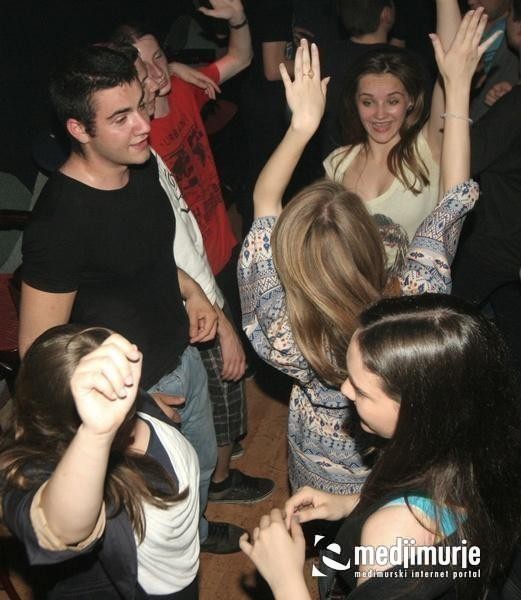 slika0037 Arcus (Subota, 9.6.2012) slika0037 Arcus (Subota, 9.6.2012)