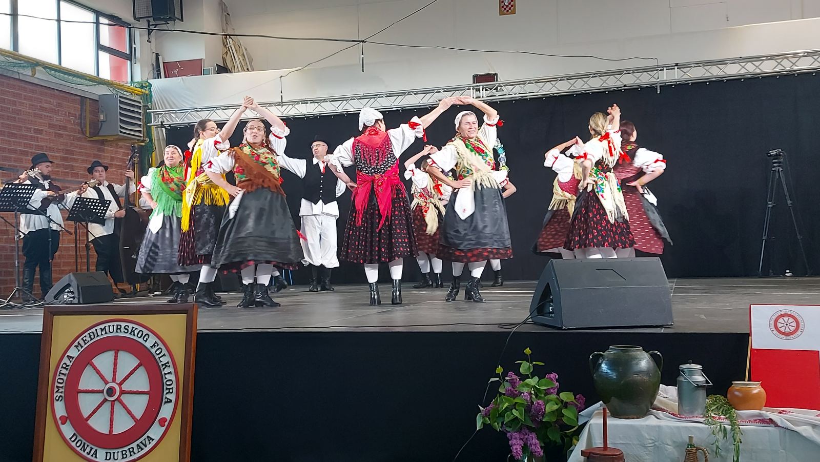folklor donja dubrava
