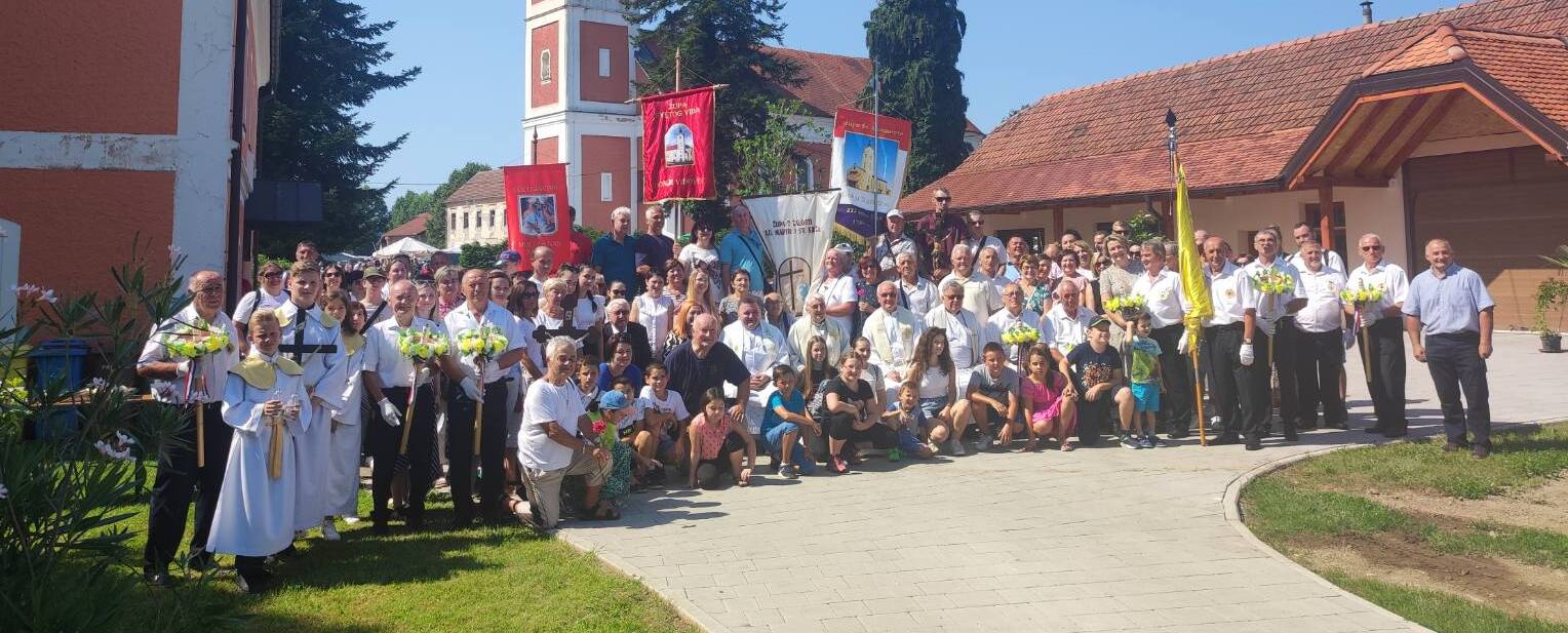 FOTO I VIDEO Mnoštvo vjernika diljem Svete Marije obilježilo blagdan i svetkovinu Velike Gospe
