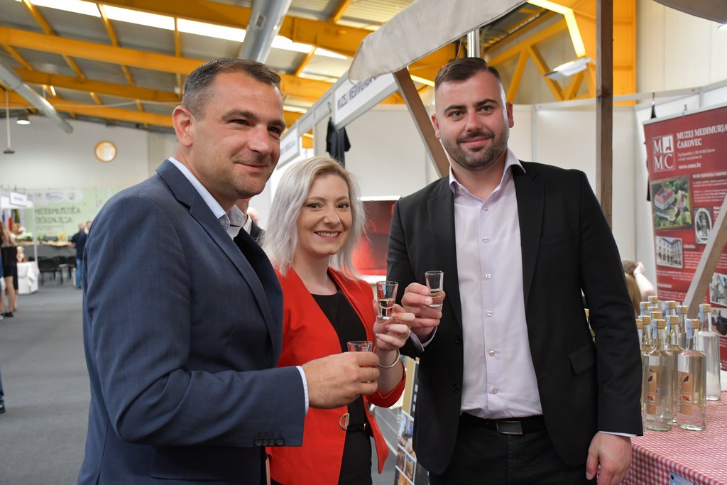 VIDEO I FOTO Međimurska škrinjica pokazala svo bogatstvo kraja med Murom i Dravom