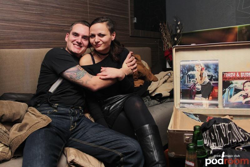 slika0010 Podroom (Petak, 7.12. – Trash & Burn Pin-up Calendar Party – 1.dio)