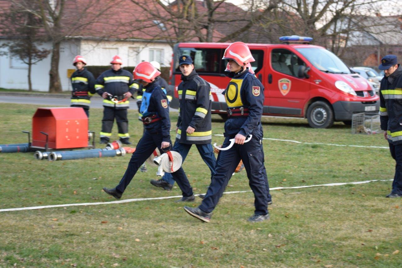 Osposobljavanje članstva Vatrogasne zajednice Grada Čakovca za zvanje vatrogasac