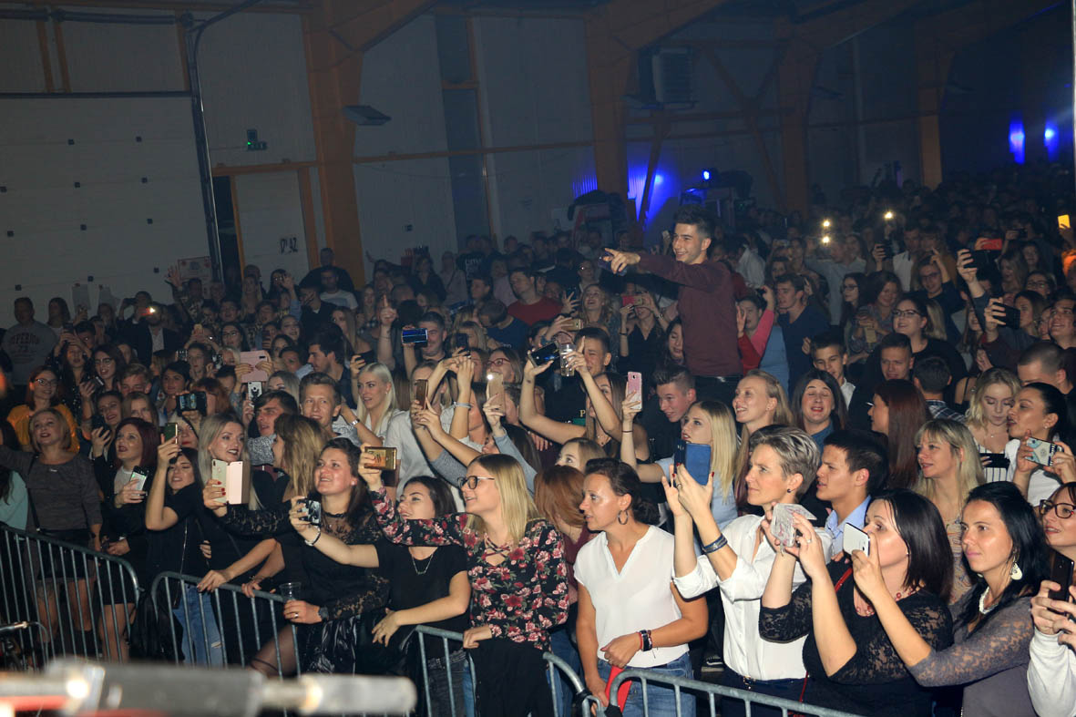 Koncert Željka Samardžića u dovrani Mesap-a u Nedelišću