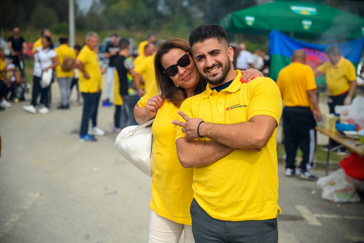 Veljko Kajtazi, Suzana Krčmar, Sitnice,