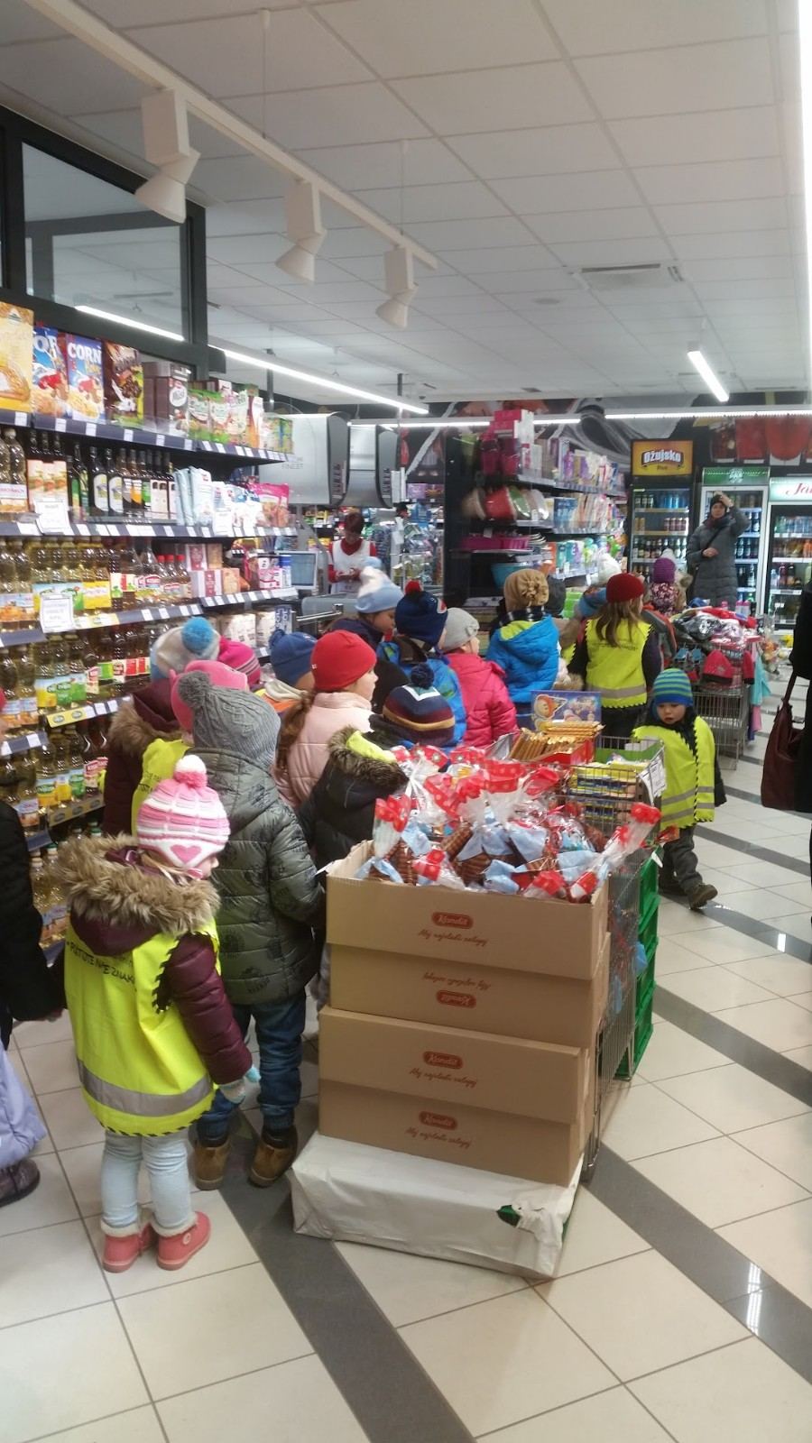 DJEČJI VRTIĆ CVRČAK Suradnja odgojitelja i roditelja glavna su karika za djetetov razvoj