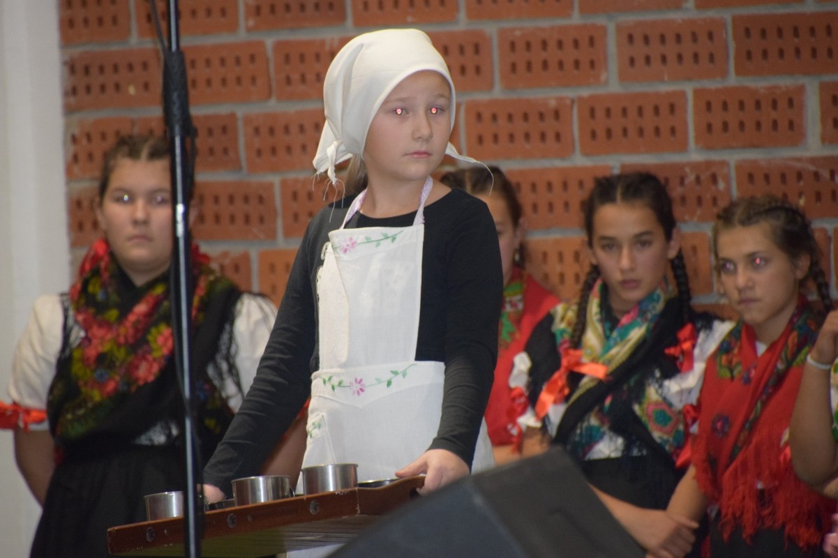 susret malih čuvara međimurske popevke dobravske Tete Lize2023 susret malih čuvara međimurske popevke dobravske Tete Lize2023