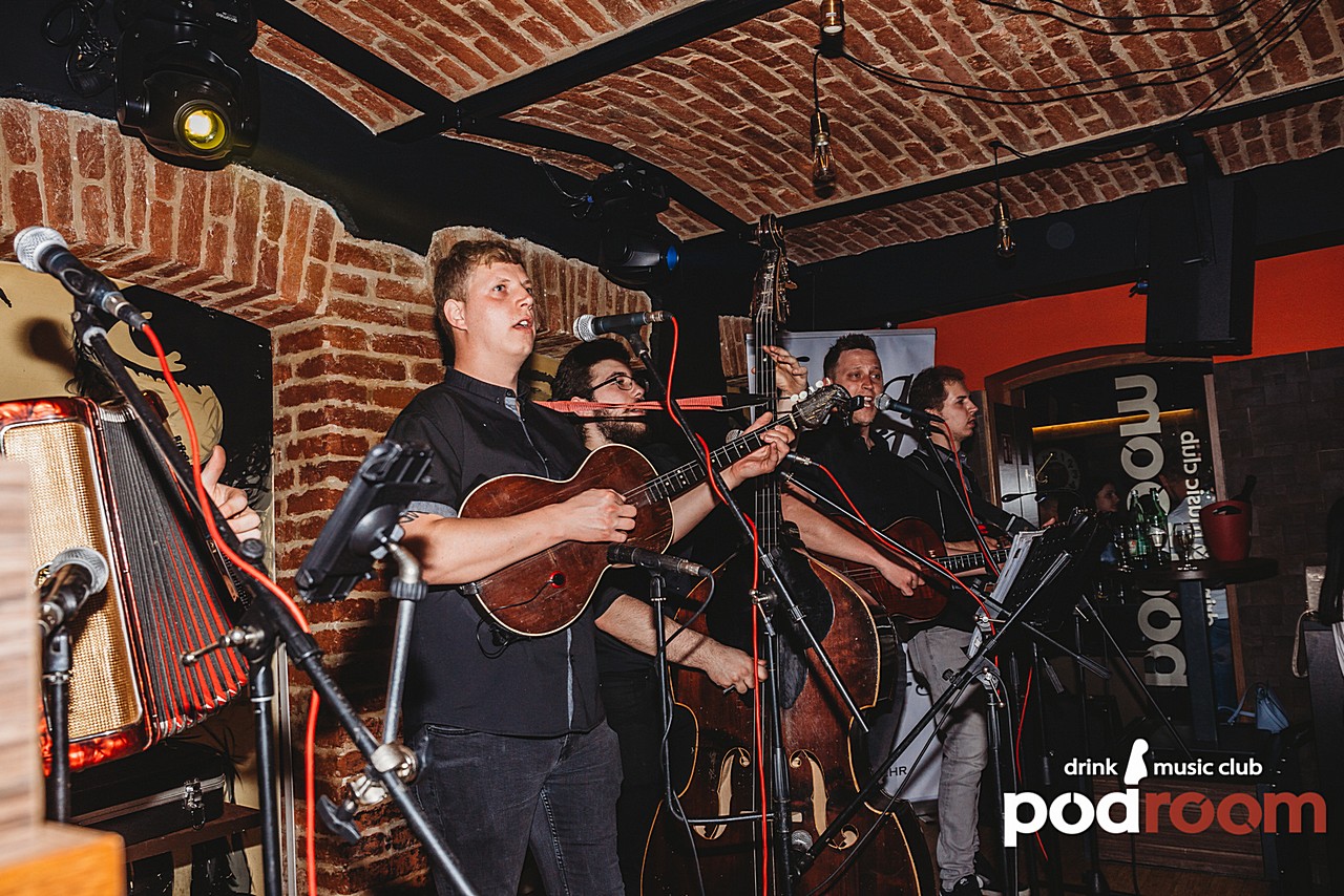 ZABAVE NIJE NEDOSTAJALO Podrumarenje u znaku Urbanovog uz TS Prim i vina vinarija Preiner i Kojter