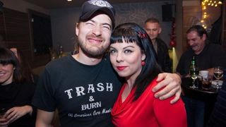 slika0011 Podroom (Petak, 7.12. – Trash & Burn Pin-up Calendar Party – 2. dio)