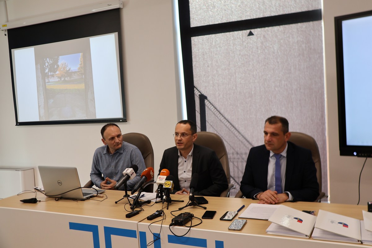 FOTO Četiri stare zgrade u bivšem vojnom kompleksu u Čakovcu bit će obnovljene