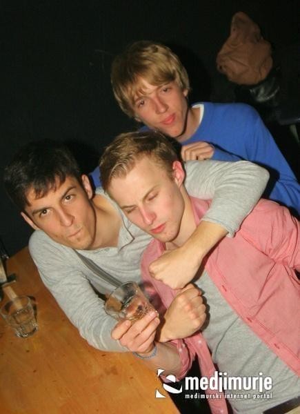 slika0037 Arcus (Subota, 5.5.2012) slika0037 Arcus (Subota, 5.5.2012)