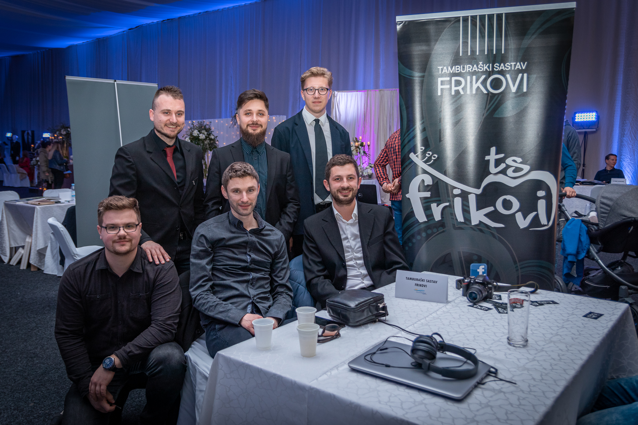 Tamburaški sastav Frikovi