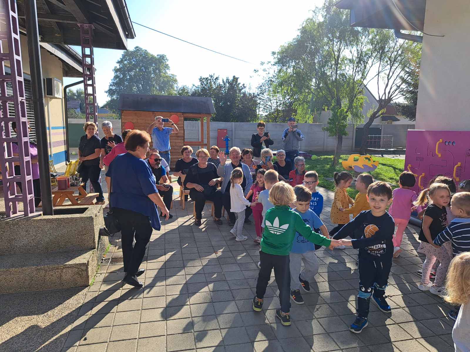 FOTO Obilježili dan starijih osoba u DV ‘Zvončić’