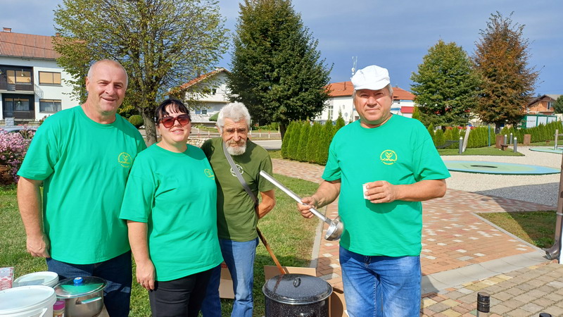 SVE BILO FINO 3. Eko kotlić na Trgu međimurske prirode okupio 13 ekipa