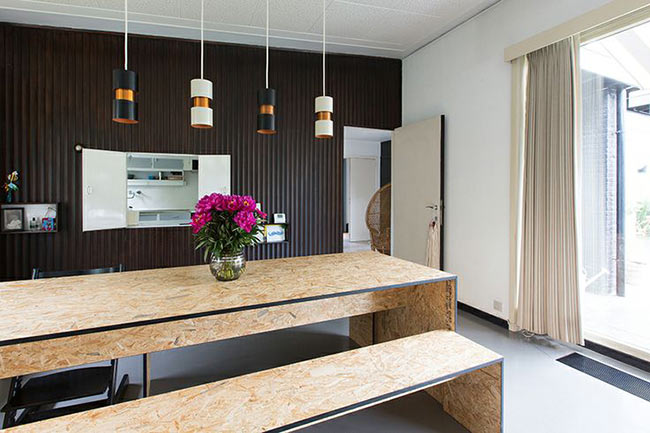 osbwoodhomeinterior04905789