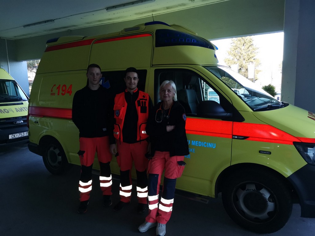 LIJEČNICA ŽELJKA KOTORAC Neprocjenjiv je osjećaj spasiti nečiji život ili kad pomognete da na svijet dođe novi!