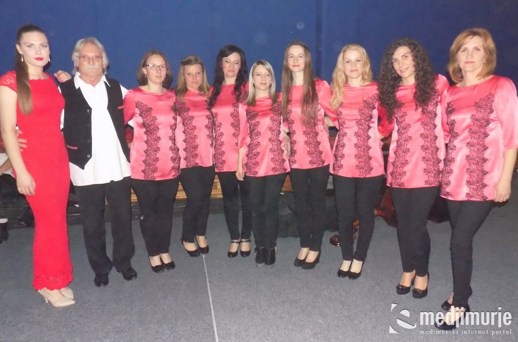 lijepomnasom0022469638