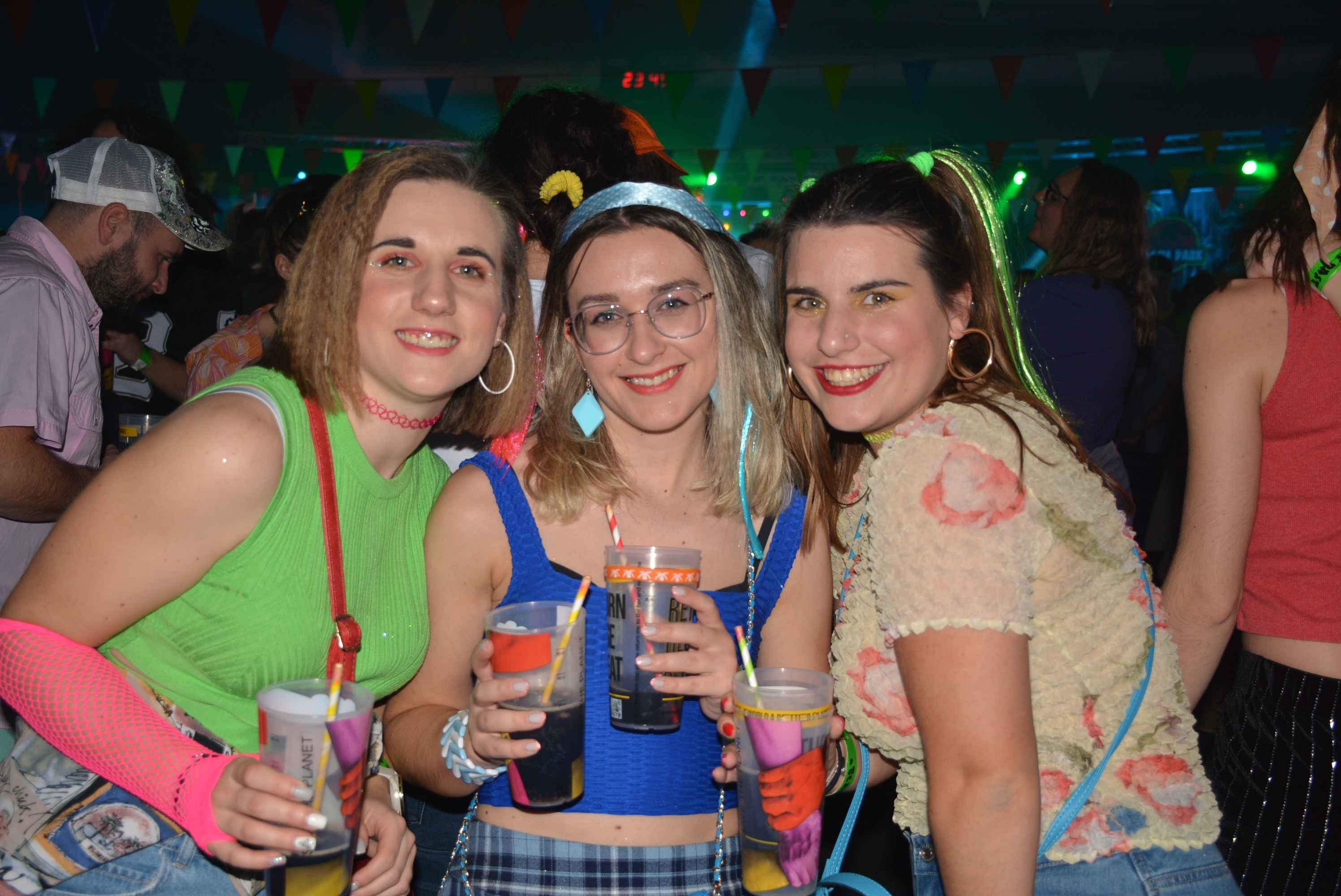 FOTO/VIDEO Čaroban završetak jubilarnog 10. ‘Blast from the past’ šarenila u Čakovcu