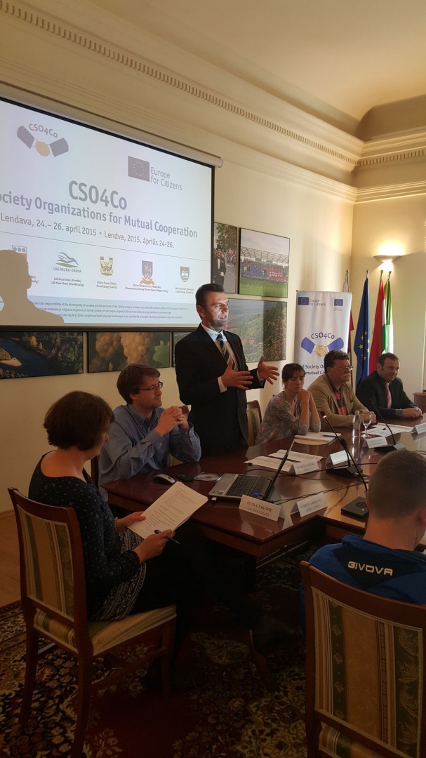 20150424165442398794