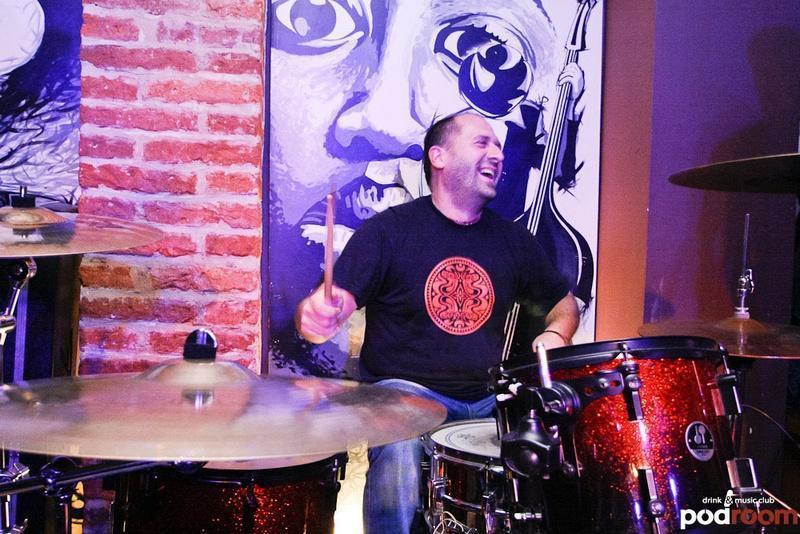 slika0010 Podroom (Petak, 1.3.2013. – Small House Brown)