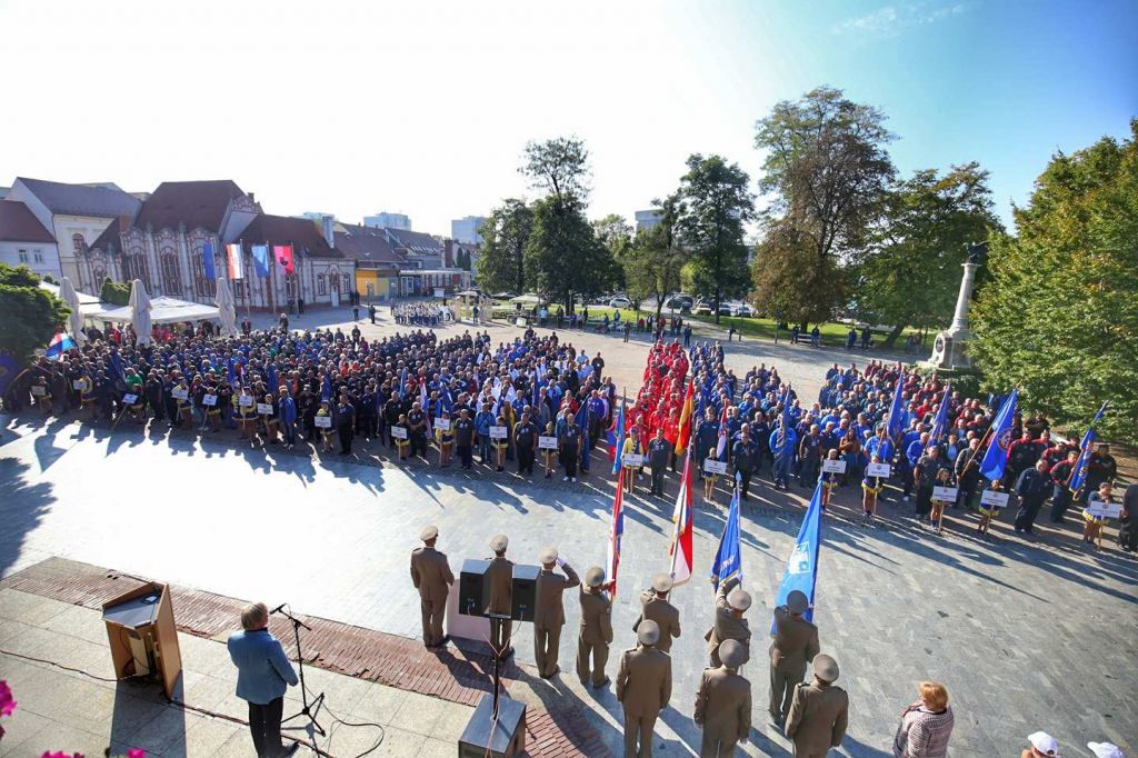 2195232510213070961065645424063