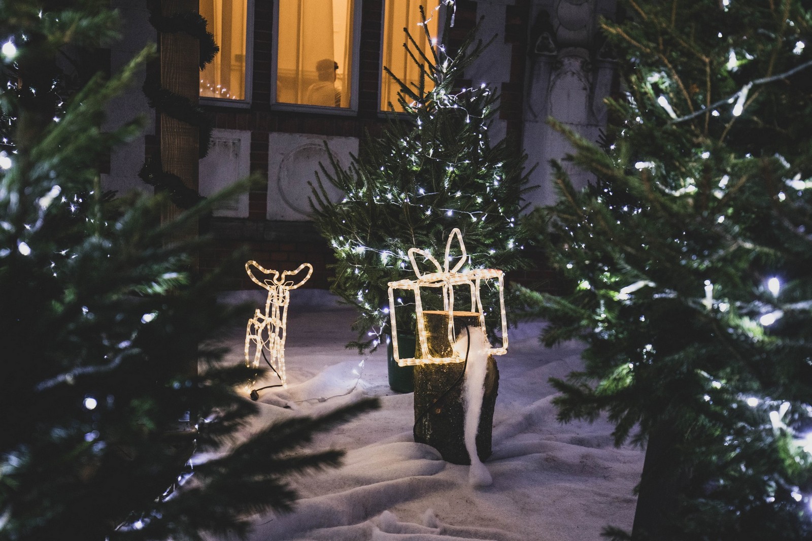 OVO JE PREKRASNO Božićno uređenje u centru Čakovca će vas oduševiti