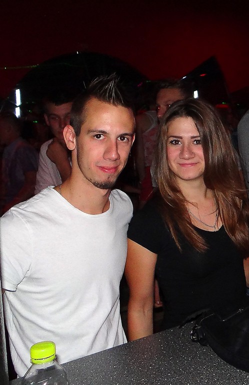 slika0010168571 Pjena party u Šampionu (Subota, 16.8.2014.)