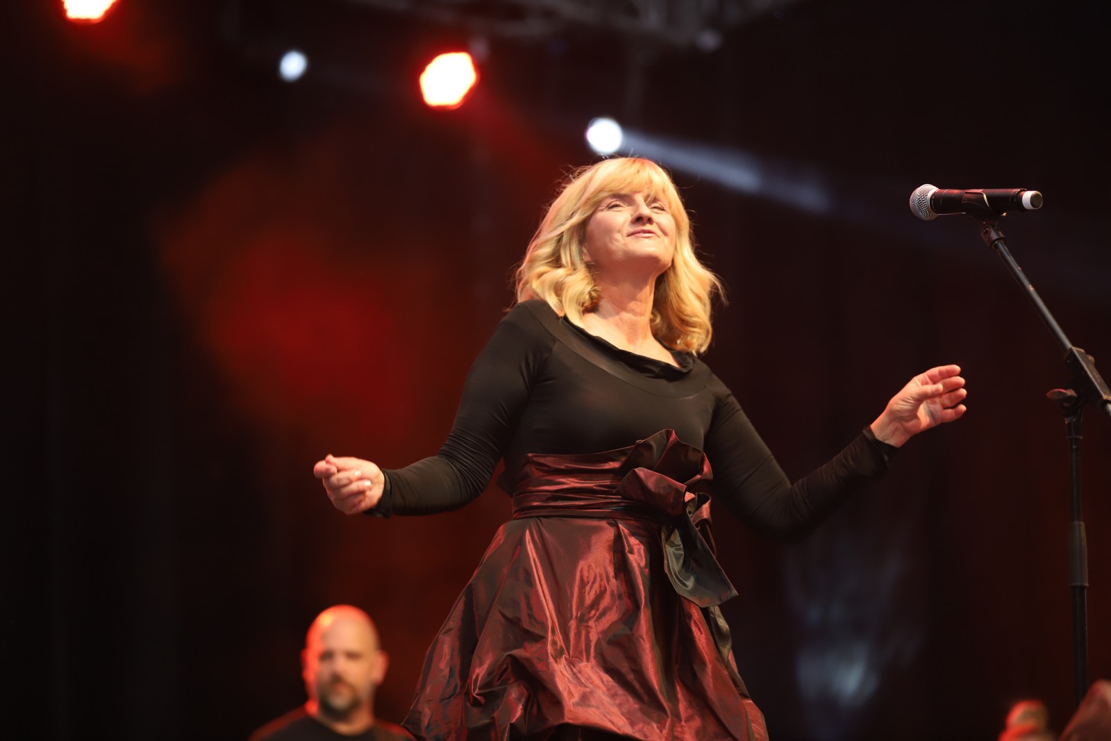 Kako je dobro vidjeti vas opet! Sanja, Marinko i Zec oduševili hitovima Novih Fosila