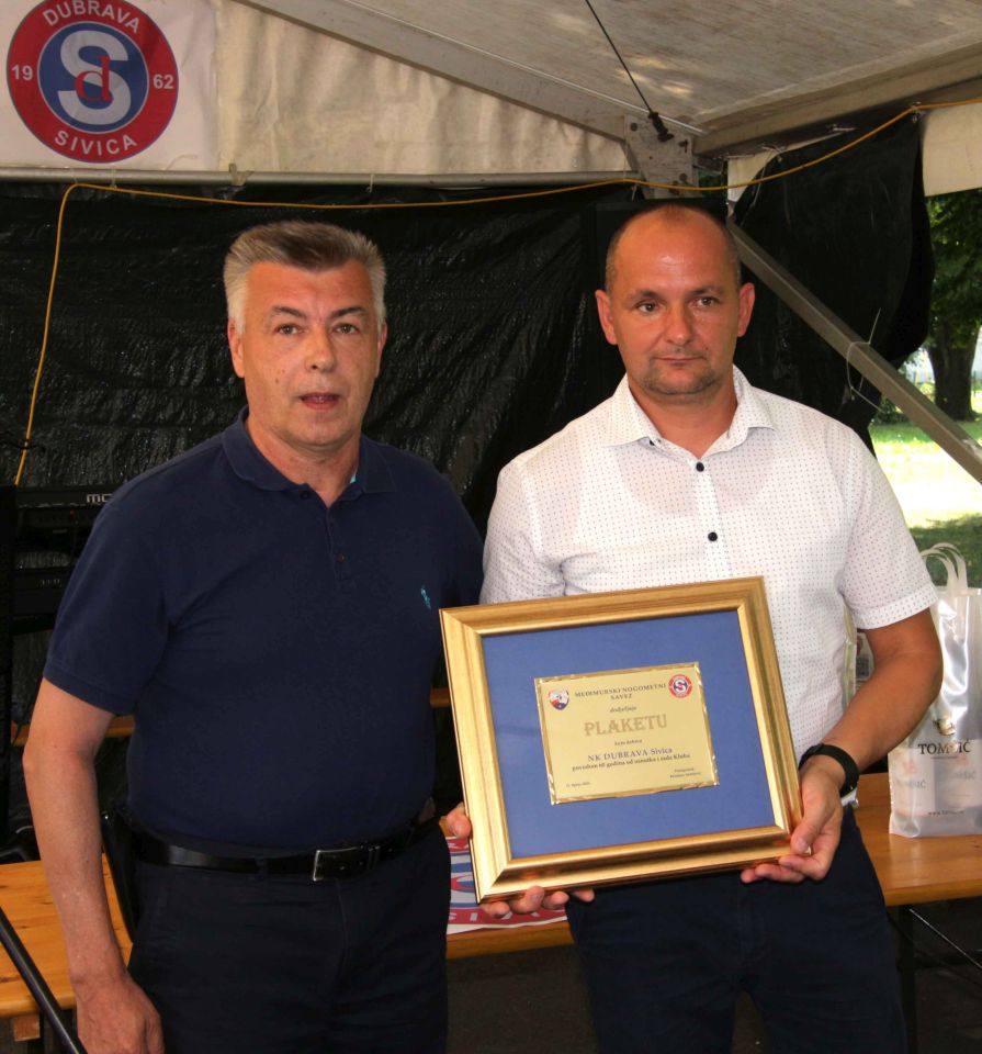 60 GODINA NK DUBRAVE Sivica proslavila rođendan uz emocije, plakete i gulaš (11)