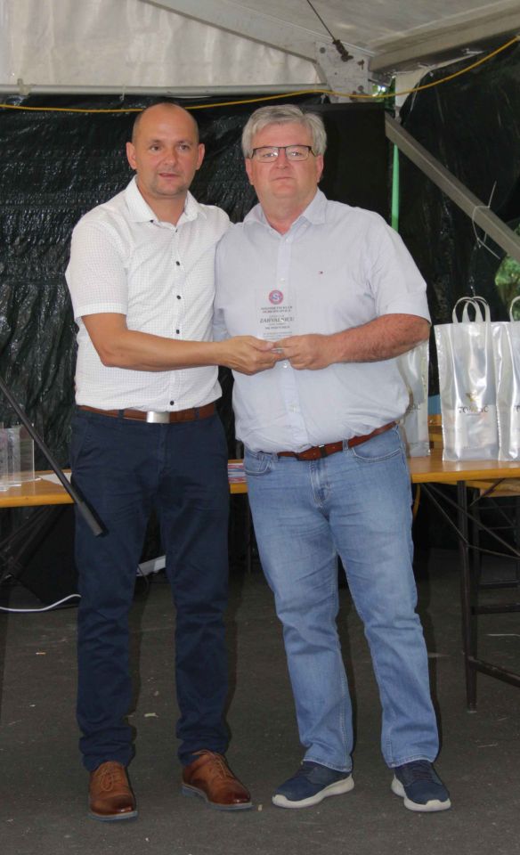 60 GODINA NK DUBRAVE Sivica proslavila rođendan uz emocije, plakete i gulaš (19)