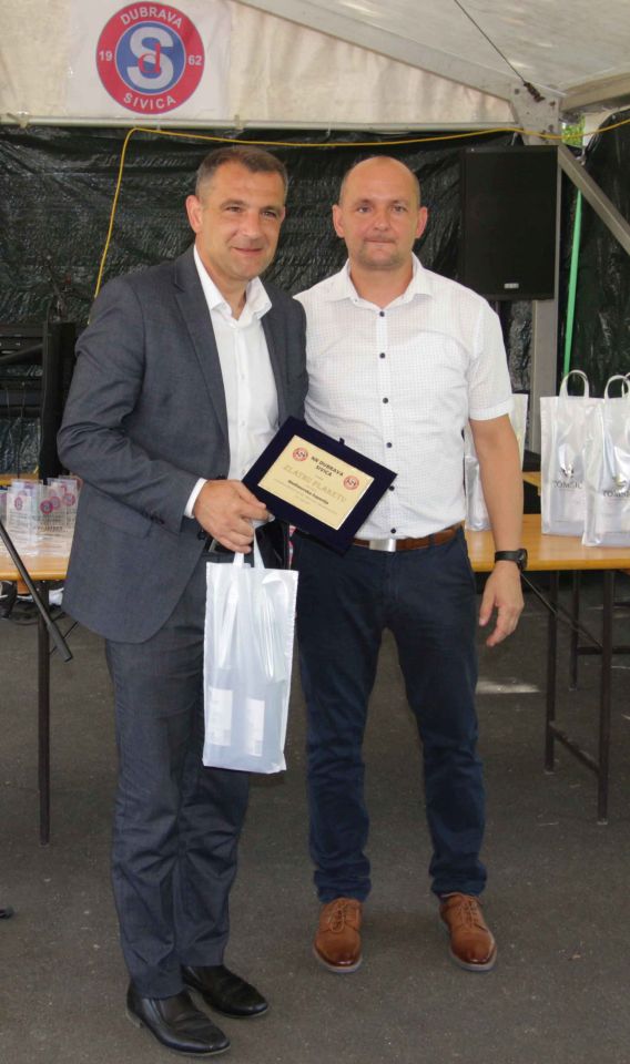 60 GODINA NK DUBRAVE Sivica proslavila rođendan uz emocije, plakete i gulaš (20)