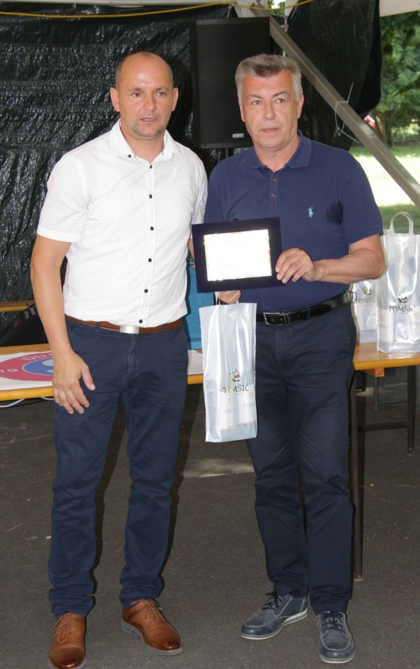 60 GODINA NK DUBRAVE Sivica proslavila rođendan uz emocije, plakete i gulaš (22)