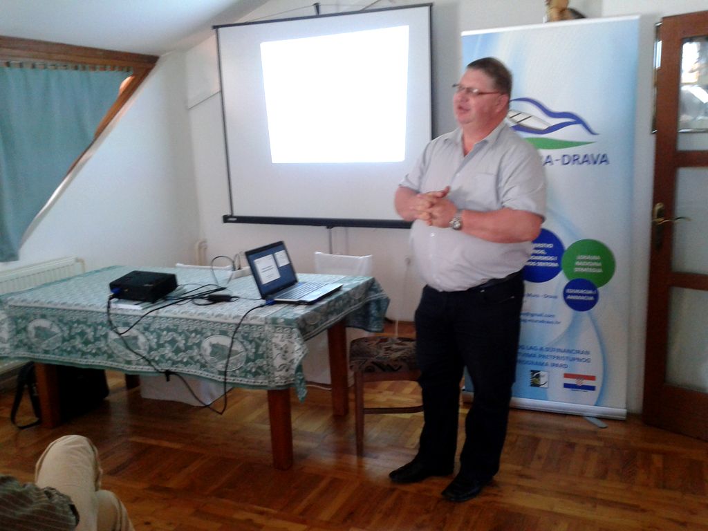 20150618095837864989