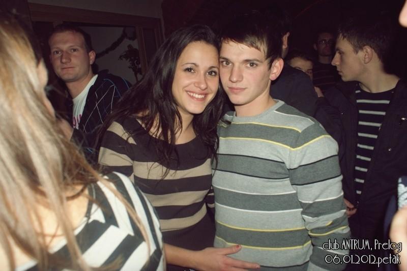 slika0013 Antrum (Petak, 6.1.2012) slika0013 Antrum (Petak, 6.1.2012)