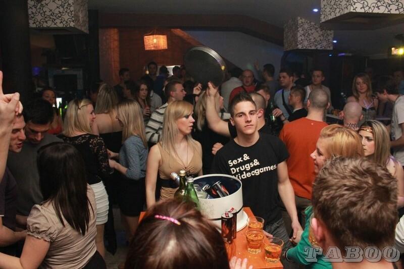 Foto51 Night club Taboo (Subota, 16.3.2013.) Foto51 Night club Taboo (Subota, 16.3.2013.)