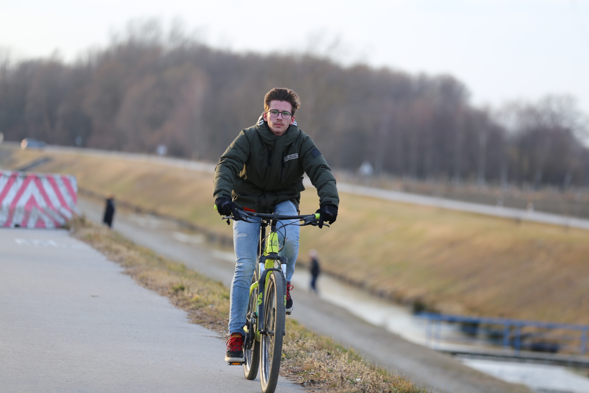 Klikom po Marini (nedjelja, 6.2.2002.)