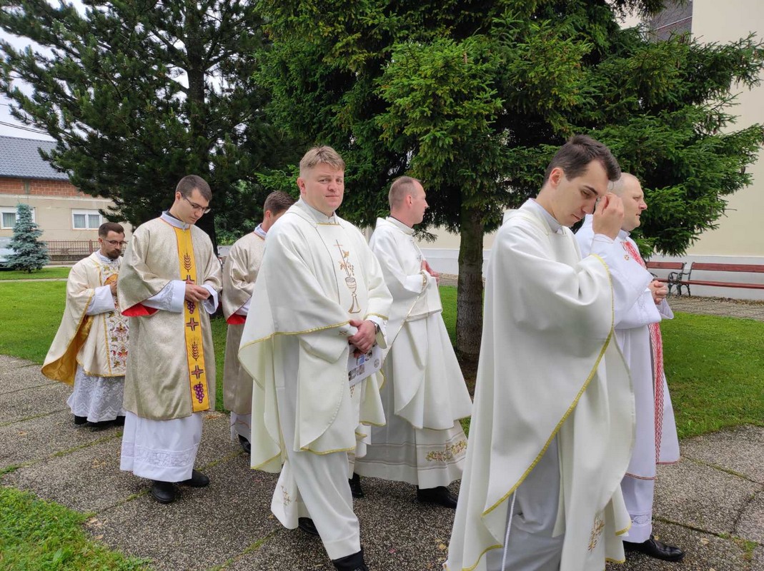 Mlada misa u Kotoribi