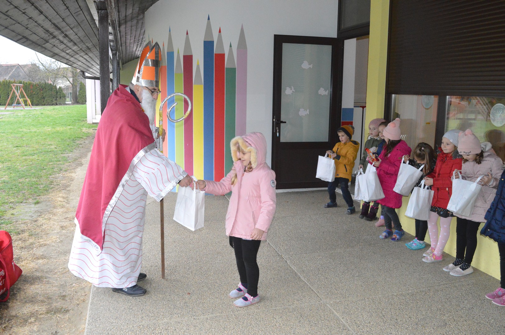 Sveti Nikola u Dječjem vrtiću Kotoriba mališane razveselio poklonima