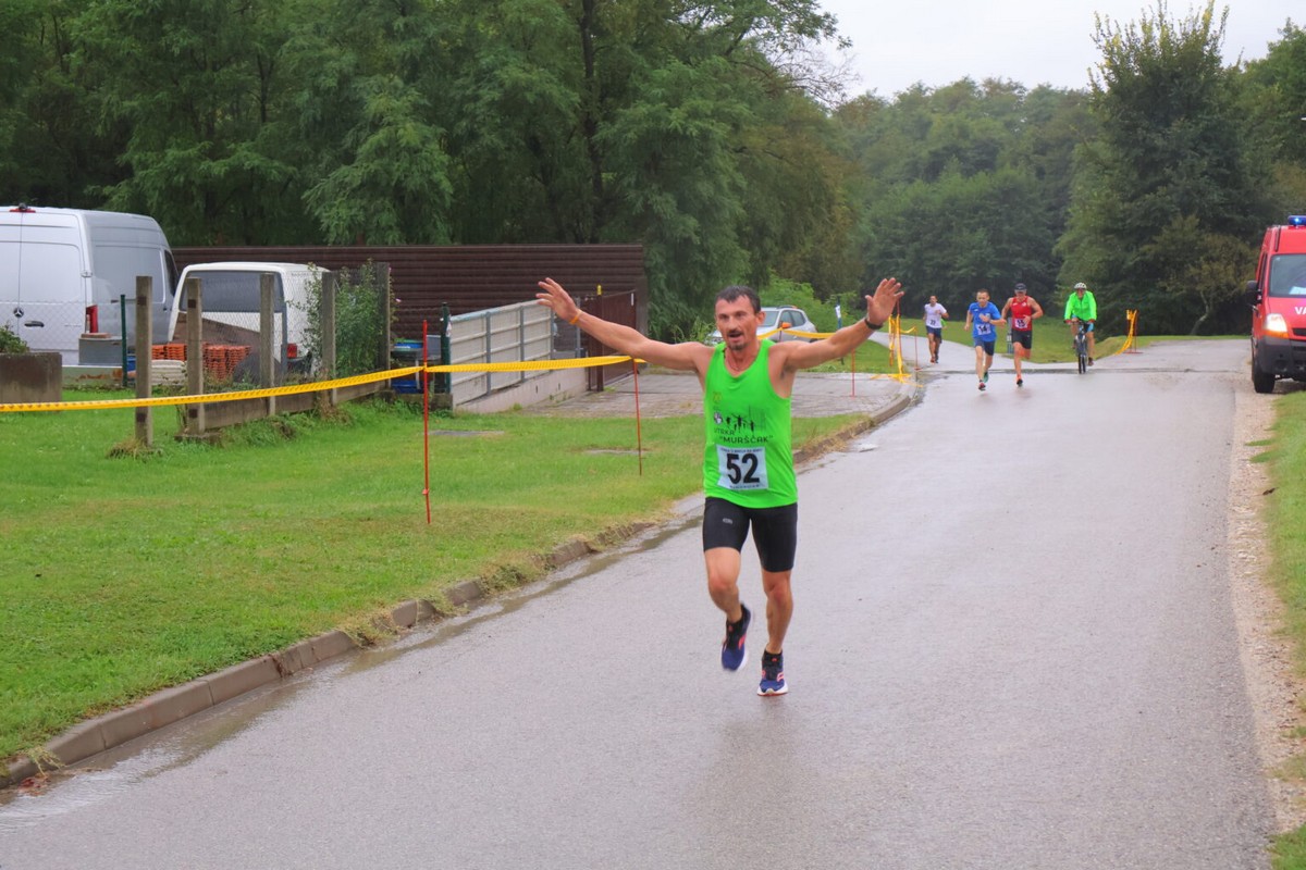 VESELO I SPORTSKI Utrkom ‘Z brega na breg’ krenulo obilježavanje 820. obljetnice Mihovljana