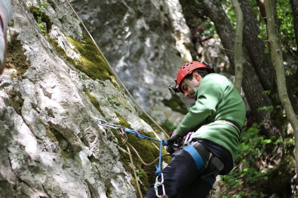 MLADI ČAKOVEČKI SPELEOLOG ILIJA JURAK Ljepota poniranja u zemljine dubine