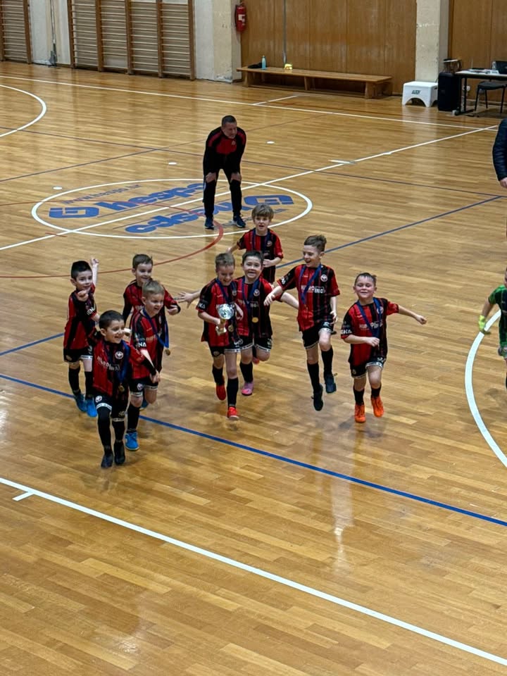 625358121_2370020243449766_102672380155930356_n