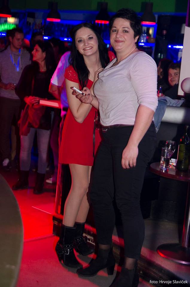 1493824912165685250844077692298